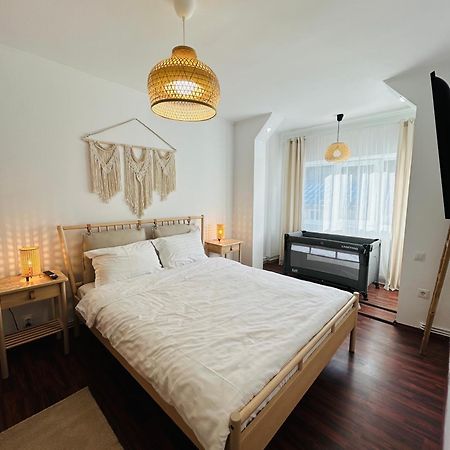 Delis Apartment 시나이아 외부 사진